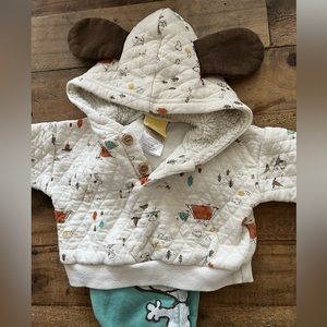 Snoopy hoodie and jogger set 3-6 months